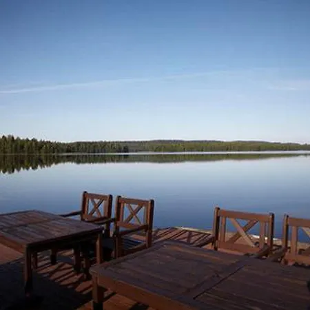 Holiday Talluksen Tahti Дом отдыха *
